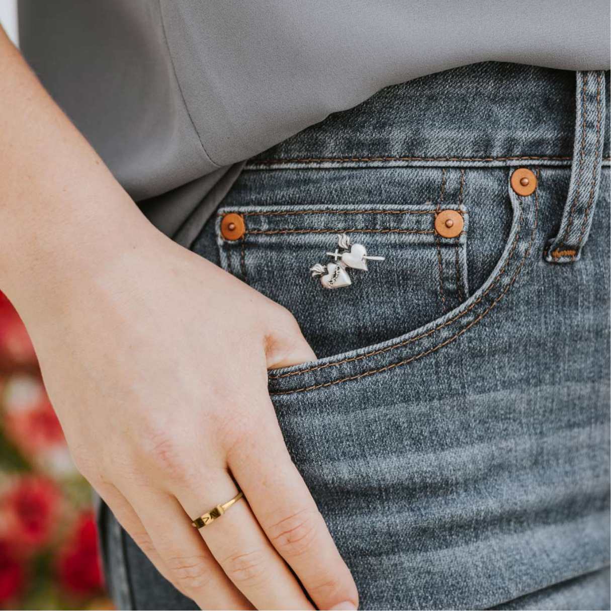 Armor of Faith Pocket Pin – Christian Strength Accessory - Blessed Bands